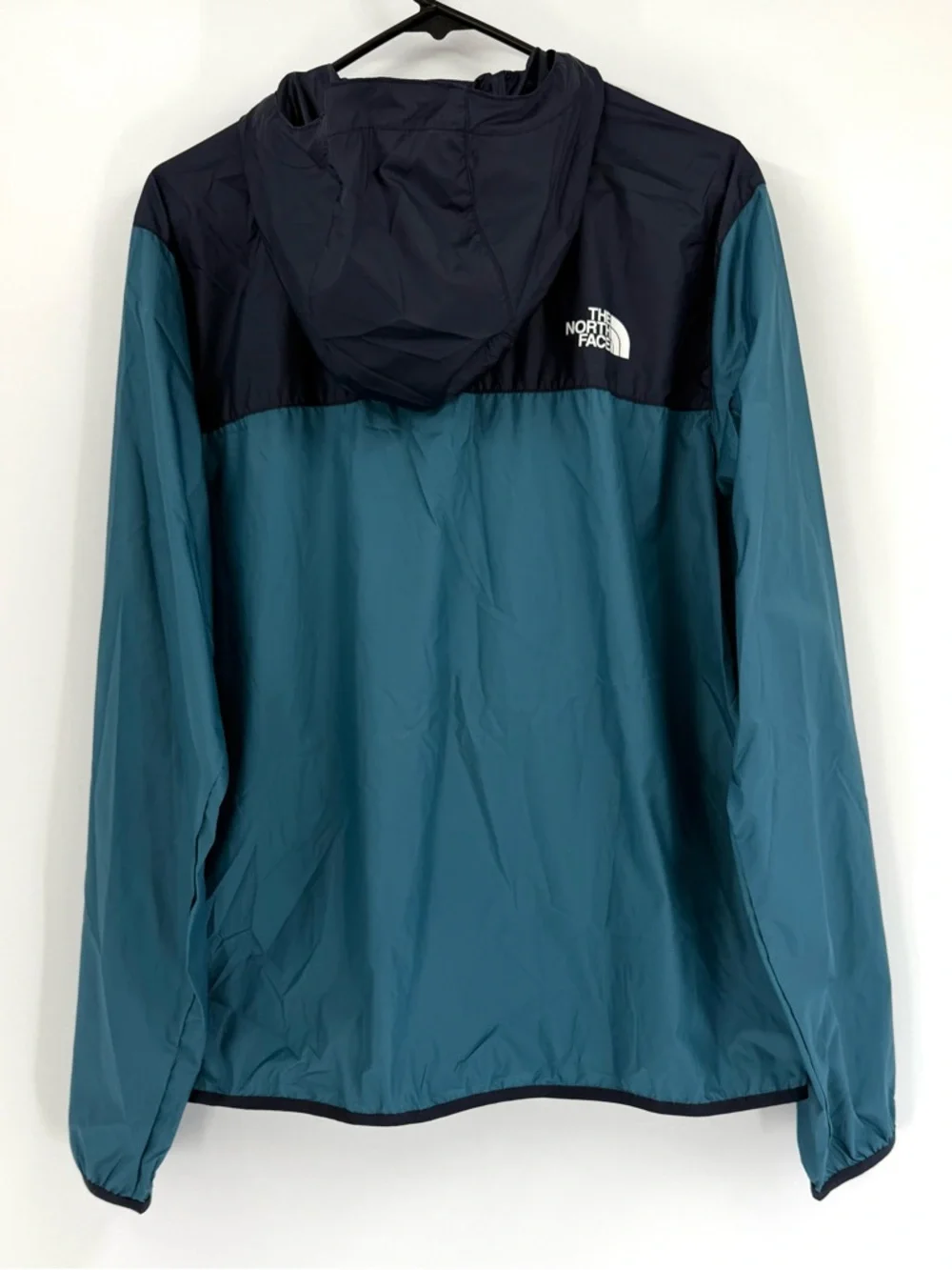 The North Face NWT Men's Cyclone 3 Windbreaker Jacket Blue Coral Navy, Size M